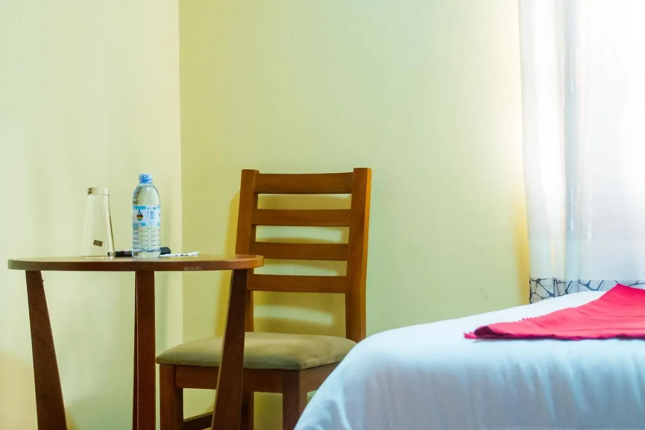 Redsea Hotel Kampala 3*,  Uganda