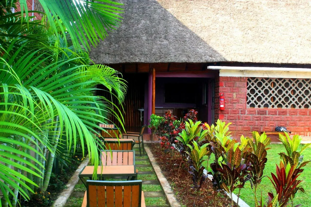 Redsea Hotel Kampala 3*,